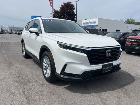 Used 2025 Honda CR-V EX image 7
