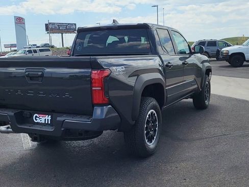 New 2025 Toyota Tacoma TRD Off-Road image 5