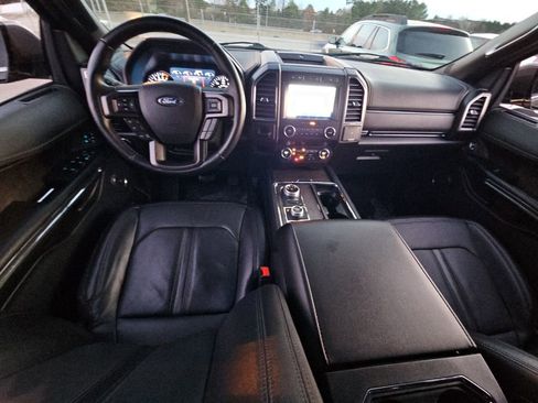Used 2021 Ford Expedition Limited image 14