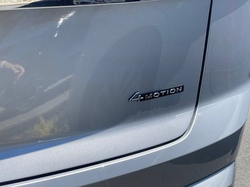 Certified 2024 Volkswagen Atlas Cross Sport SE AWD/4WD image 26