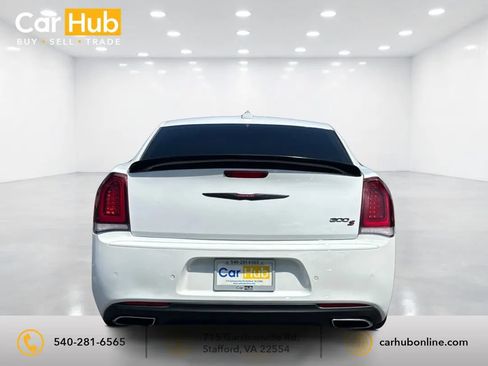 Used 2021 Chrysler 300 S RWD image 5