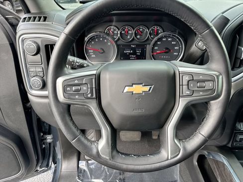 Used 2021 Chevrolet Silverado 1500 LTZ RWD image 16