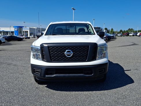 Used 2017 Nissan Titan S AWD/4WD image 2