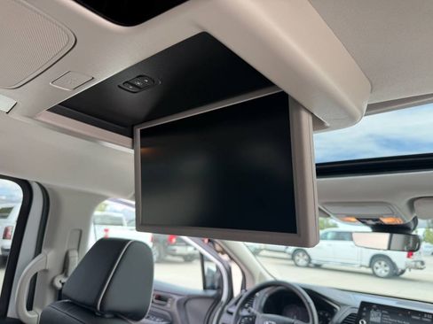 Used 2026 Honda Odyssey Elite image 26