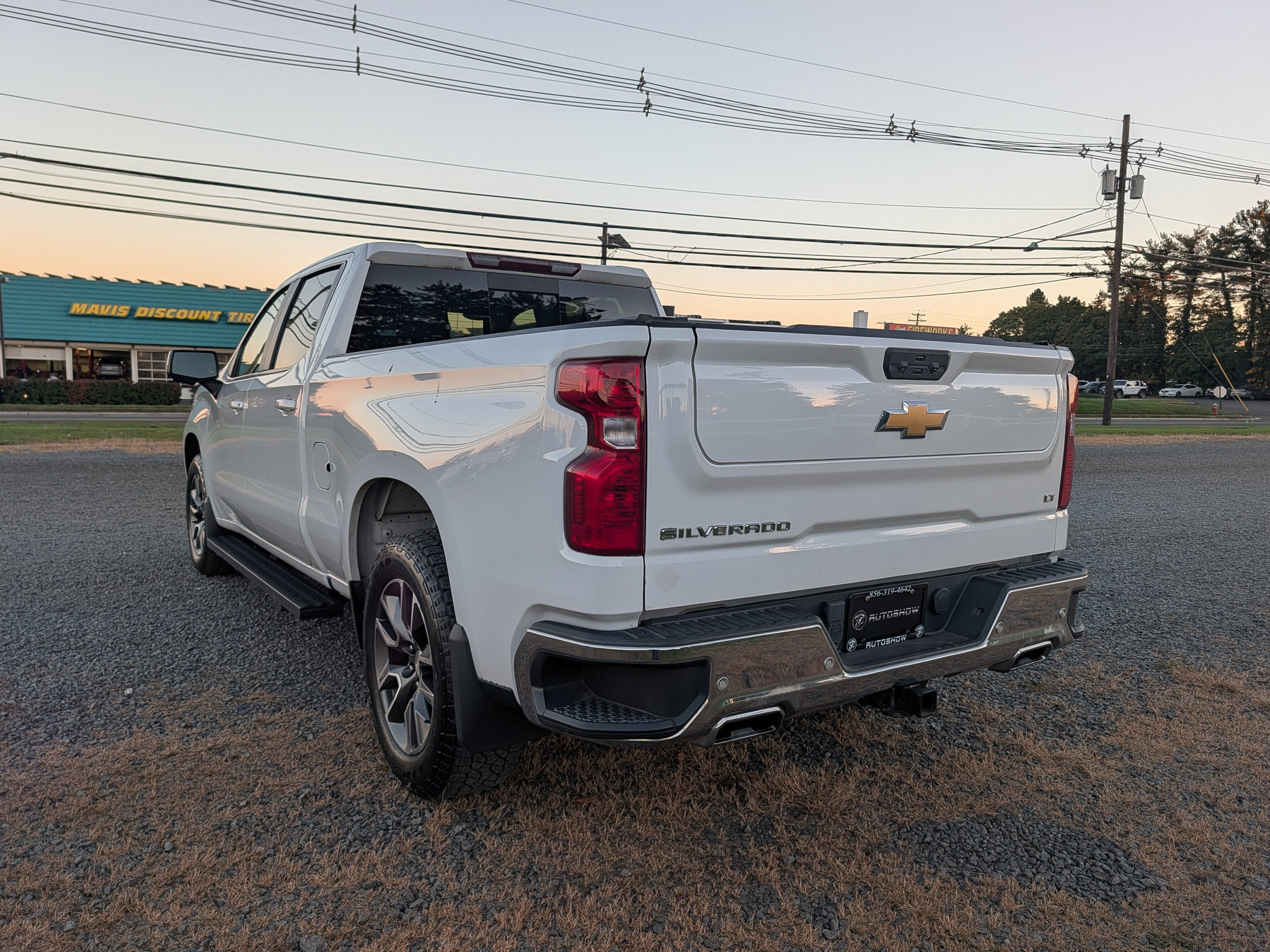 Used 2022 Chevrolet Silverado 1500 LT w/ All Star Edition Plus AWD/4WD image 9