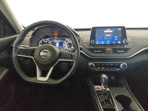 Used 2020 Nissan Altima 2.5 SR w/ Premium Package FWD image 22