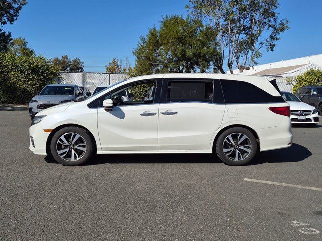 Used 2018 Honda Odyssey Elite image 8