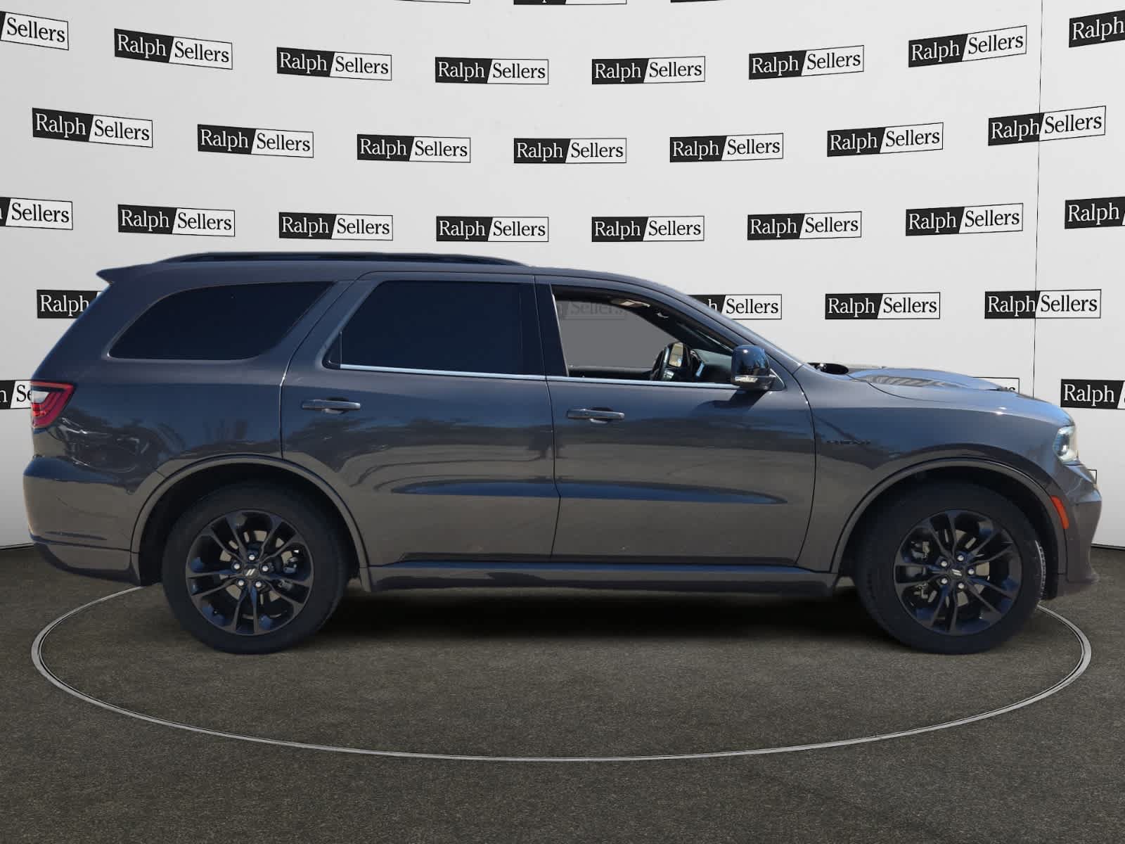 Used 2023 Dodge Durango R/T RWD image 7