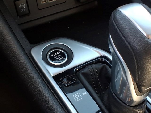Certified 2025 Nissan Sentra SV w/ All-Weather Package FWD image 17