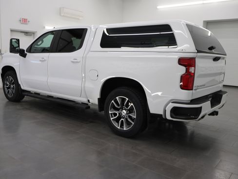 Used 2023 Chevrolet Silverado 1500 RST AWD/4WD image 5