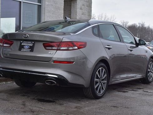 Used 2019 Kia Optima EX image 11