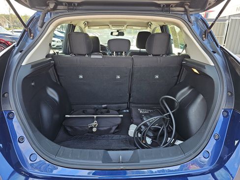 Used 2023 Nissan Leaf SV Plus image 12