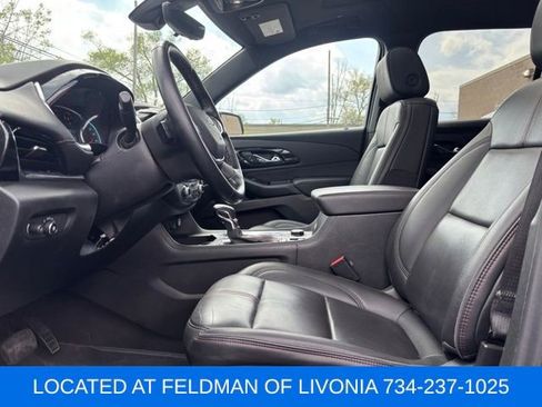 Used 2023 Chevrolet Traverse RS w/ LPO, Floor Liner Package AWD/4WD image 6