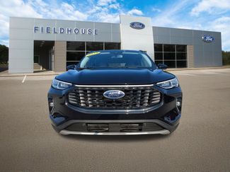 Used 2023 Ford Escape Platinum w/ Class II Trailer Tow Package AWD/4WD video 2