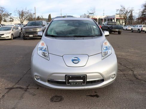 Used 2013 Nissan Leaf SV w/ LED & Quick Charge Pkg image 2