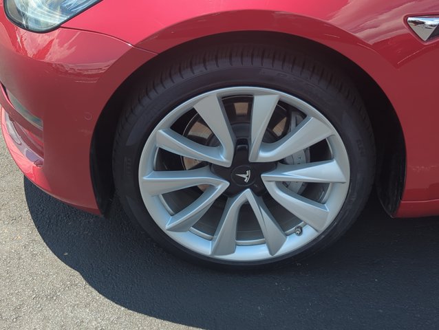 Used 2018 Tesla Model 3 Long Range RWD image 26