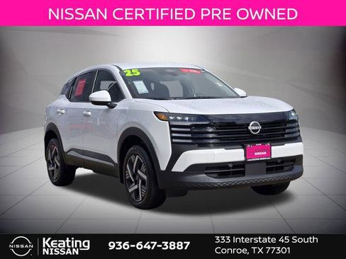 Certified 2025 Nissan Kicks SV image 1