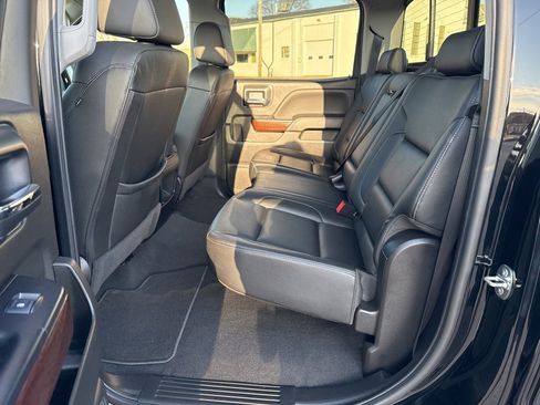 Used 2018 GMC Sierra 1500 SLT w/ SLT Premium Package image 9