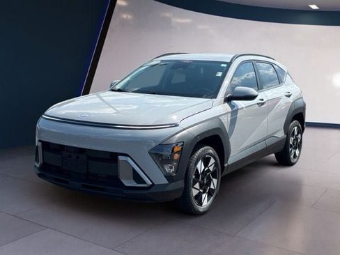 Used 2024 Hyundai Kona SEL AWD/4WD image 1