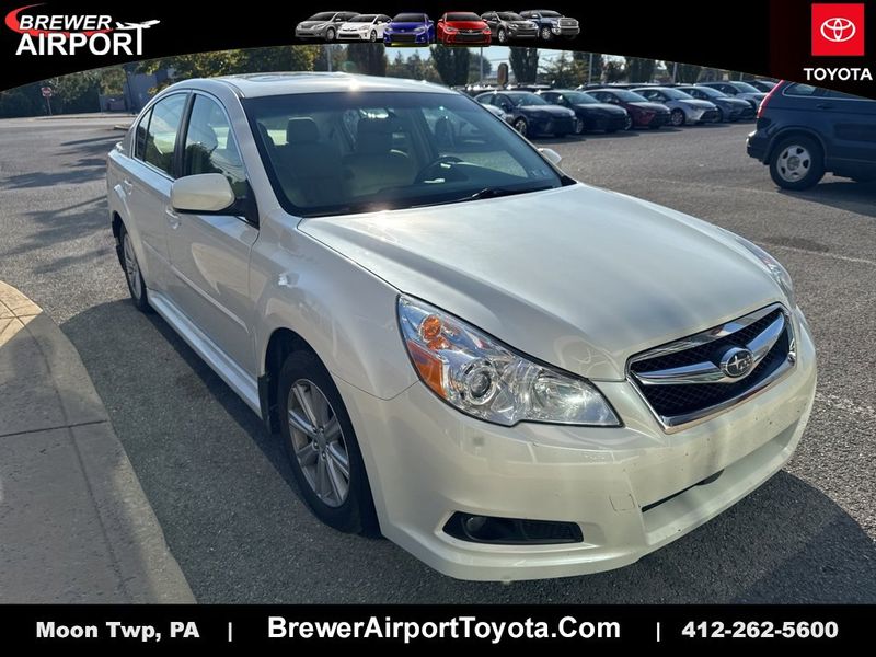 Used 2012 Subaru Legacy 2.5i Premium image 1