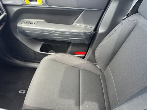 New 2026 Hyundai Santa Fe SE image 13