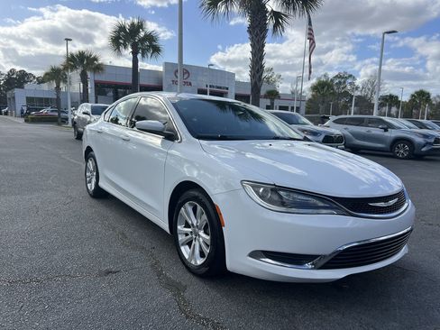 Used 2016 Chrysler 200 Limited w/ Anniversary Edition image 2