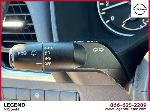 Certified 2023 Nissan Rogue SL w/ SL Premium Package image 22