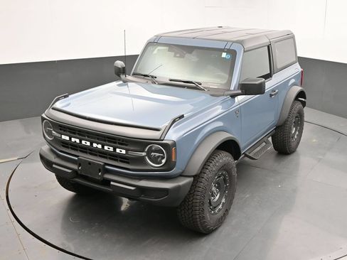Used 2025 Ford Bronco 2-Door w/ Sasquatch Package AWD/4WD image 17