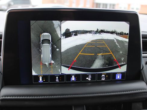 Used 2023 Chevrolet Tahoe LT w/ Luxury Package image 19