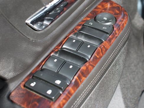 Used 2011 GMC Sierra 2500 Denali image 17