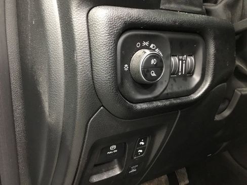 Used 2021 RAM 1500 Laramie image 10