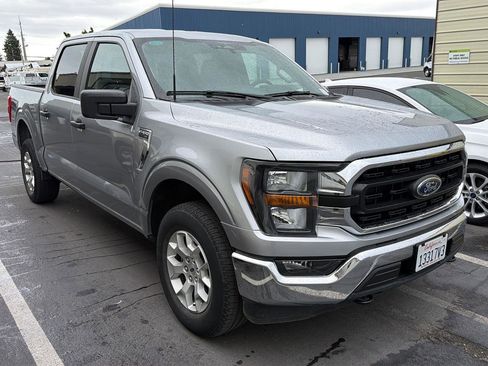 Used 2023 Ford F150 XLT AWD/4WD image 4