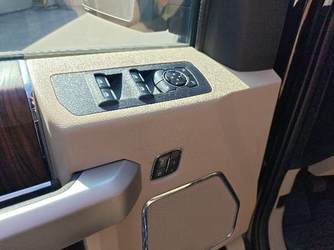 Used 2016 Ford F150 Lariat w/ Equipment Group 502A Luxury image 10