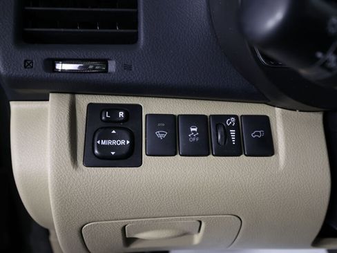 Used 2013 Toyota Highlander Limited image 33