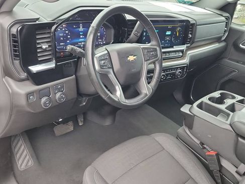 Certified 2025 Chevrolet Silverado 1500 LT RWD image 16