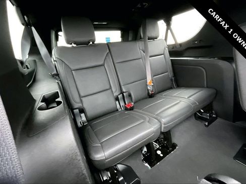 Used 2024 Chevrolet Suburban Z71 w/ Luxury Package image 25