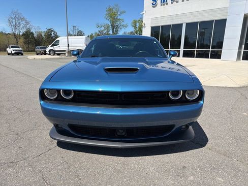 Used 2023 Dodge Challenger GT w/ Plus Package RWD image 9