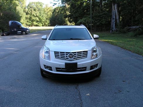 Used 2015 Cadillac SRX Performance w/ Driver Awareness Package image 2