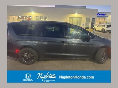 Used 2019 Chrysler Pacifica Touring-L Plus w/ S Appearance Package