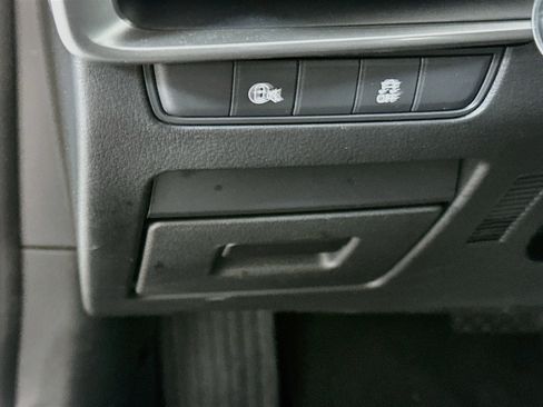 Used 2024 MAZDA MAZDA3 s FWD image 16
