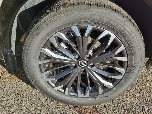 New 2026 Nissan Rogue Platinum w/ Platinum Premium Package image 7