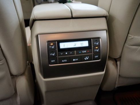 Used 2017 Lexus GX 460 image 14