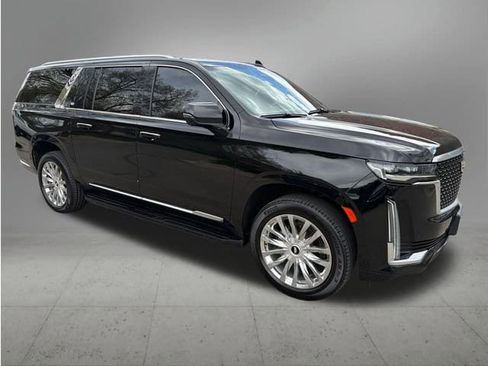 Used 2022 Cadillac Escalade ESV Luxury AWD/4WD image 7