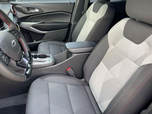 New 2026 Chevrolet Trax LS w/ LS Convenience Package FWD image 22