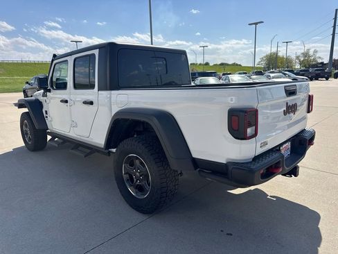 Used 2022 Jeep Gladiator Rubicon w/ Cold Weather Group AWD/4WD image 23
