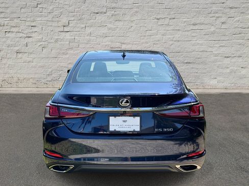 Used 2025 Lexus ES 350 w/ Premium Package FWD image 2