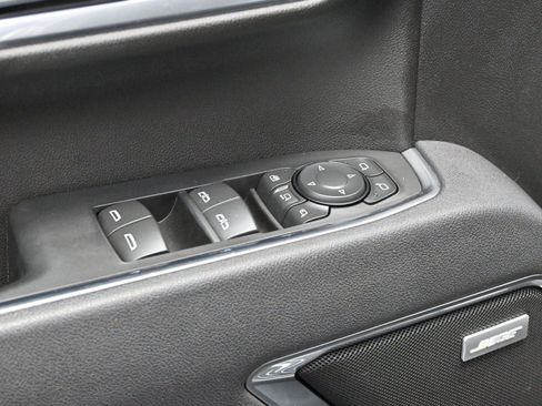 Used 2025 Chevrolet Silverado 3500 LTZ w/ LTZ Plus Package image 11