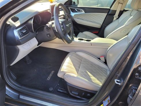 Used 2020 Genesis G70 2.0T w/ Prestige Package image 5