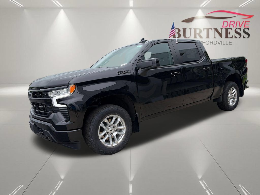 Certified 2024 Chevrolet Silverado 1500 RST w/ Z71 Off-Road Package AWD/4WD image 4