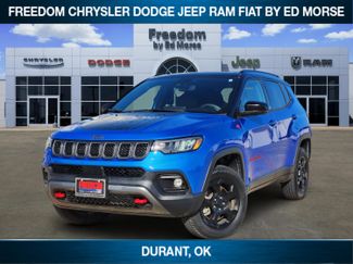 Used 2023 Jeep Compass Trailhawk video 1